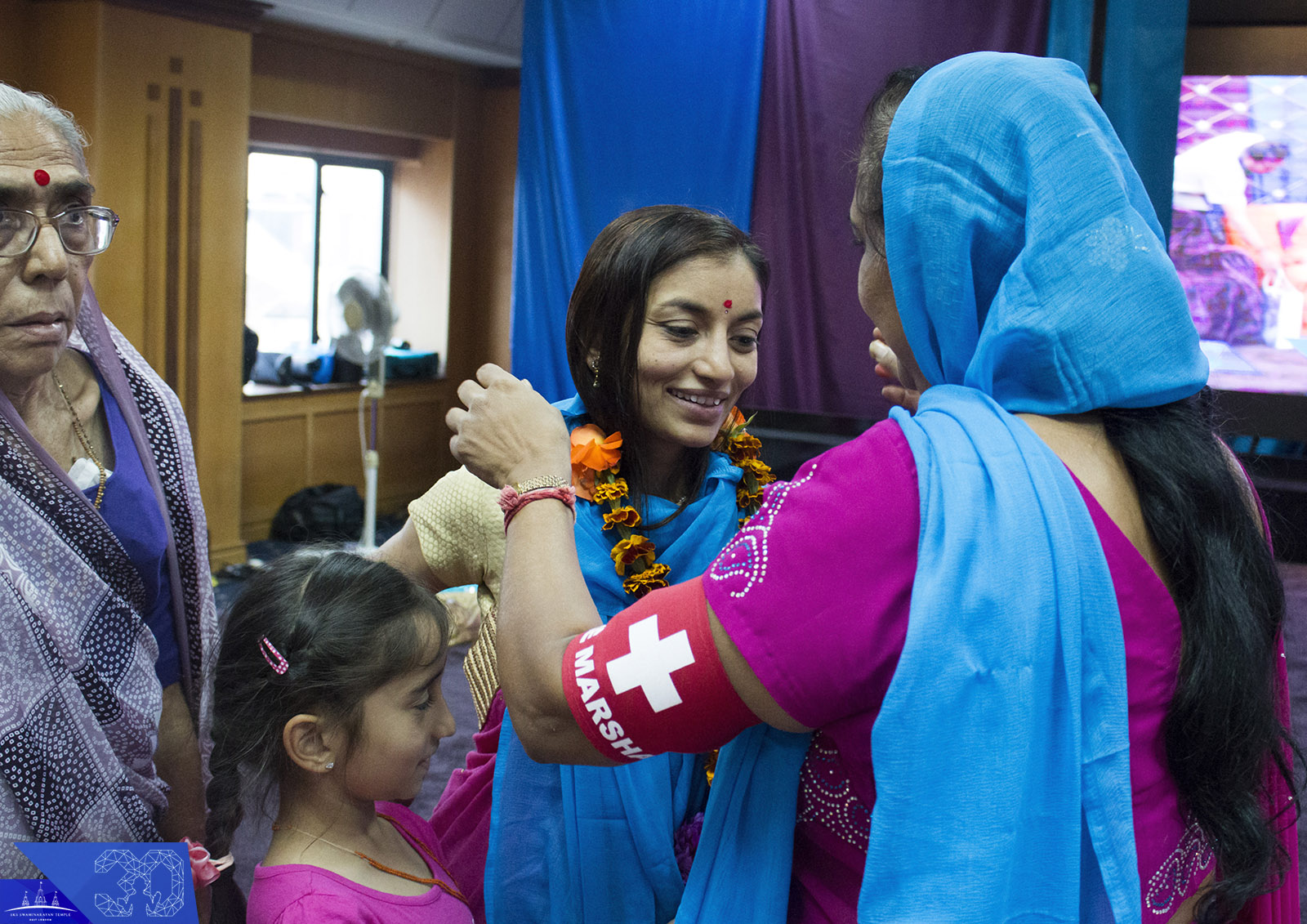 122 copy - ©1987-2017 SKS Swaminarayan Temple East London